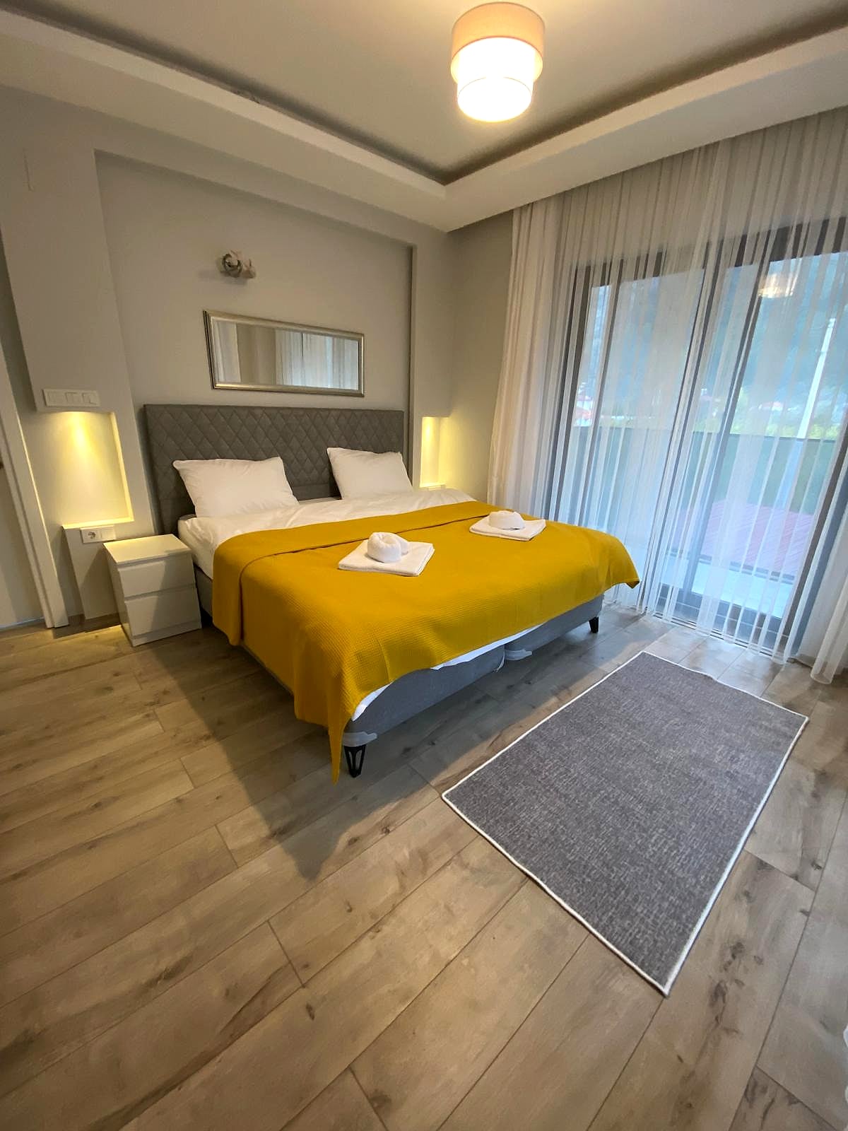 Another bedroom